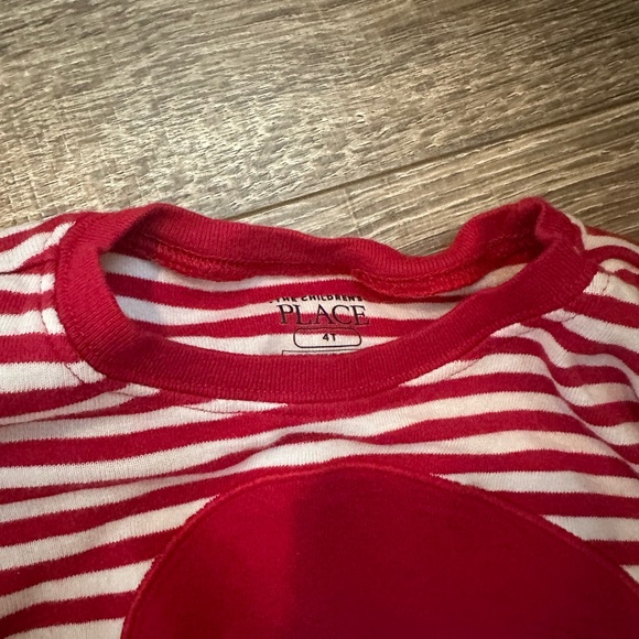 The Children’s Place Santa 4 and Cat & Jack Christmas Pajamas - Picture 3 of 10